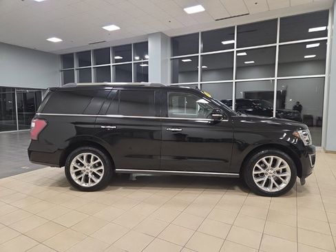 Used 2018 Ford Expedition Limited w/ Equipment Group 302A image 6