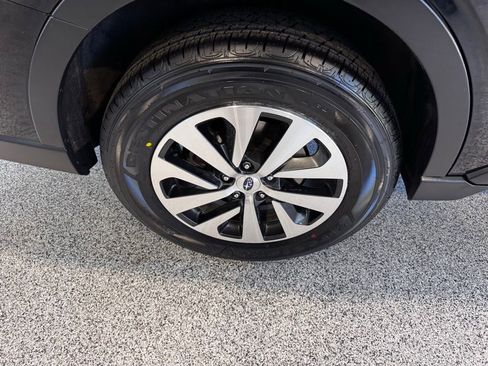 Used 2022 Subaru Outback Premium w/ Popular Package #1 image 8