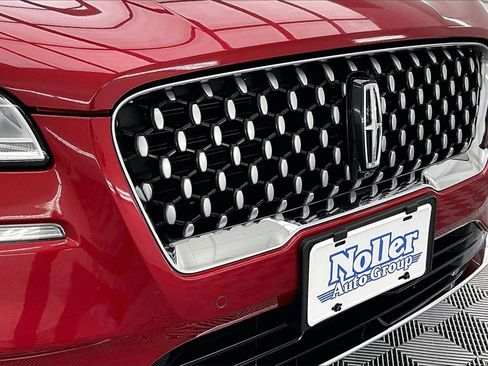 Used 2020 Lincoln Corsair Reserve w/ Equipment Group 202A image 28