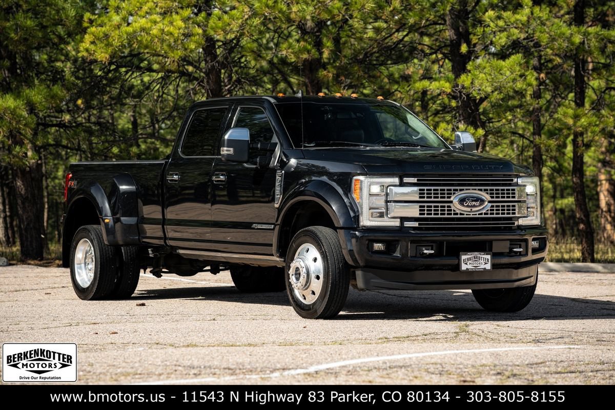 Used 2019 Ford F450 Platinum w/ Platinum Ultimate Package AWD/4WD image 1