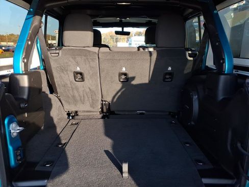 Used 2019 Jeep Wrangler Unlimited Rubicon image 6