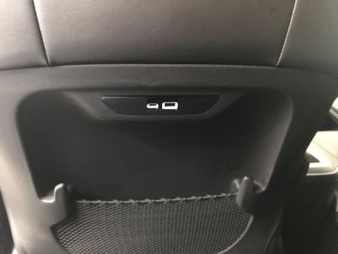 New 2026 Chrysler Pacifica Select image 33