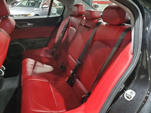 Used 2020 Alfa Romeo Giulia Ti w/ Active Blind Spot Package image 22