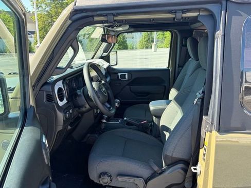 New 2026 Jeep Wrangler Sport AWD/4WD image 15