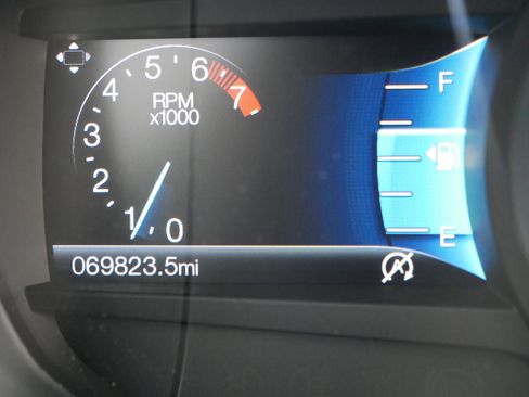 Used 2018 Ford Fusion SE w/ Fusion SE Technology Package image 21