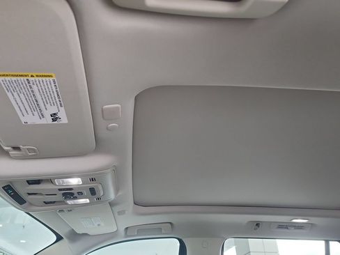 Certified 2024 GMC Yukon Denali AWD/4WD image 19