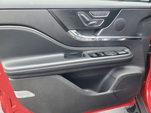 Certified 2024 Lincoln Corsair AWD w/ Equipment Group 101A image 10