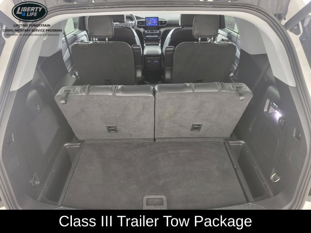 Certified 2021 Ford Explorer Limited w/ Hybrid Equipment Group 310A AWD/4WD image 16