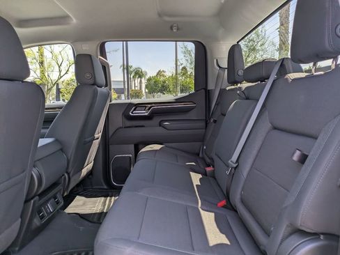 New 2026 GMC Sierra 1500 Elevation image 19