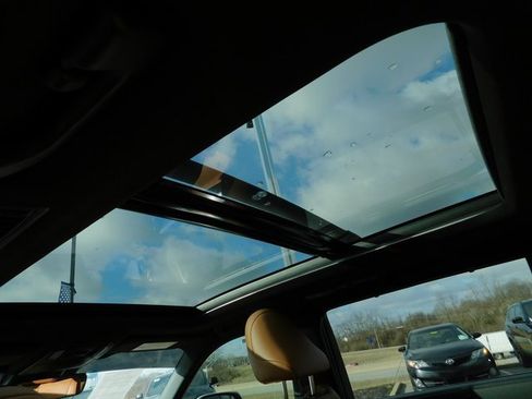 Used 2023 Toyota Highlander Platinum image 24