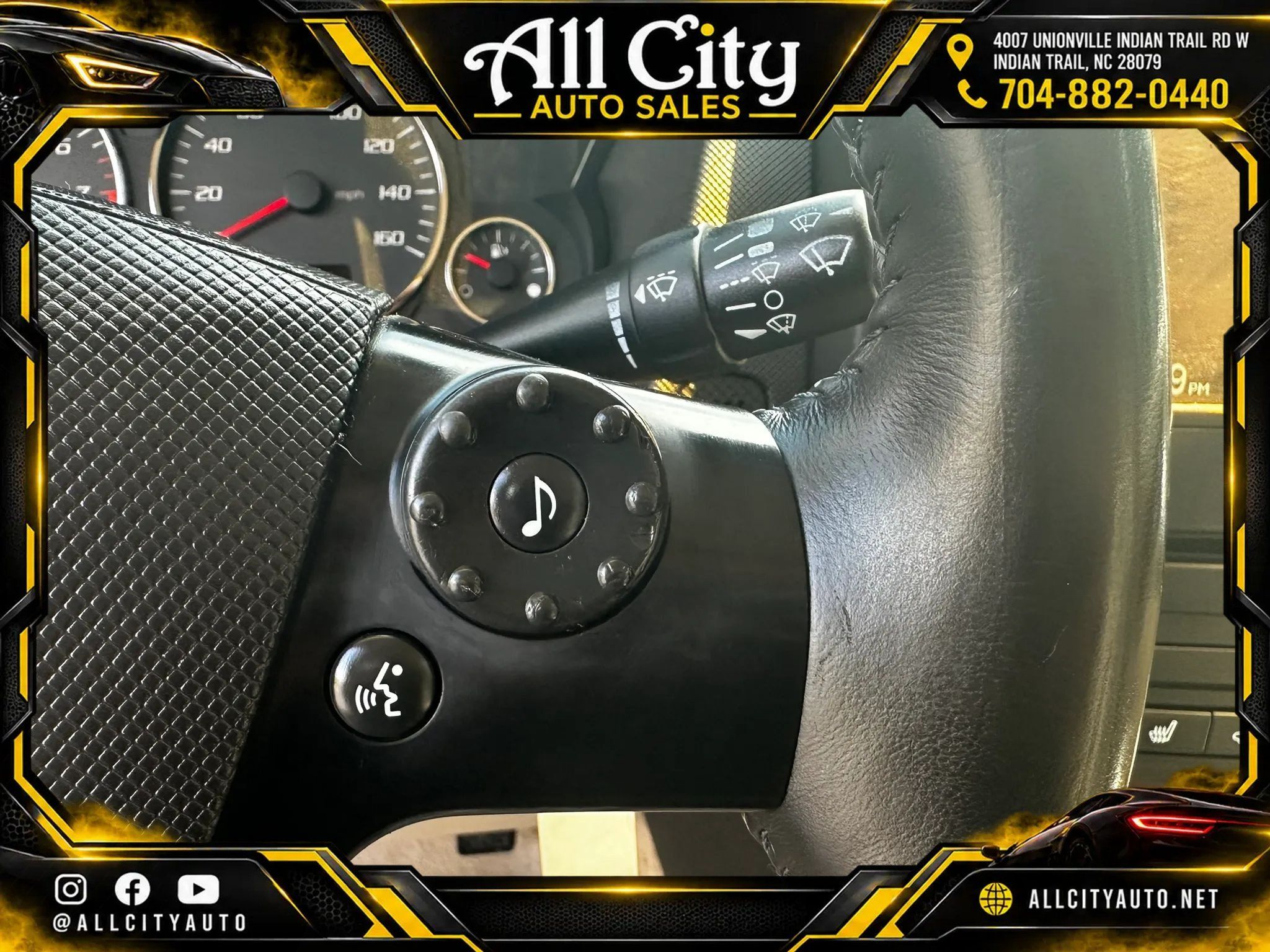 Used 2005 Cadillac CTS 3.6 w/ Preferred Equipment Group RWD image 11