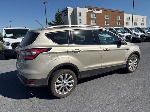 Used 2017 Ford Escape Titanium AWD/4WD image 4