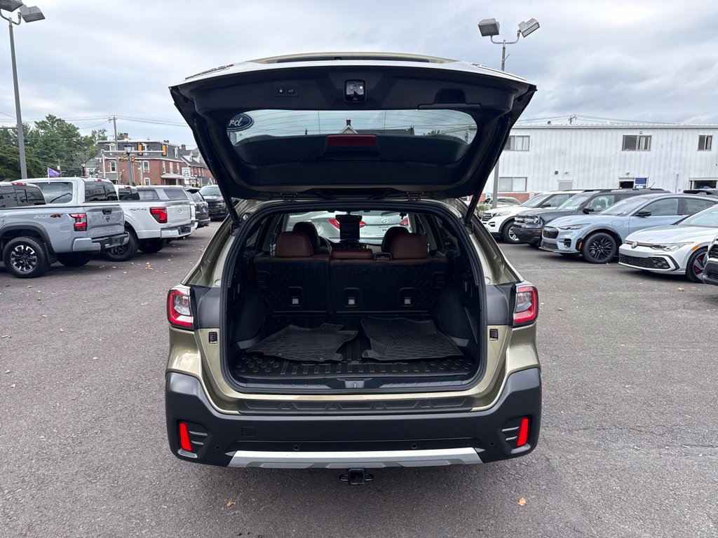 Used 2022 Subaru Outback Touring XT w/ Popular Package #2 AWD/4WD image 10