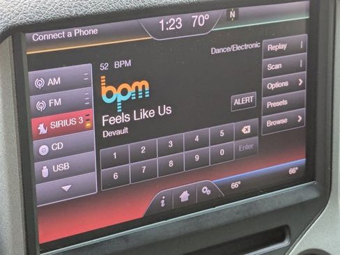 Used 2013 Ford F250 Lariat w/ Lariat Ultimate Pkg AWD/4WD image 14