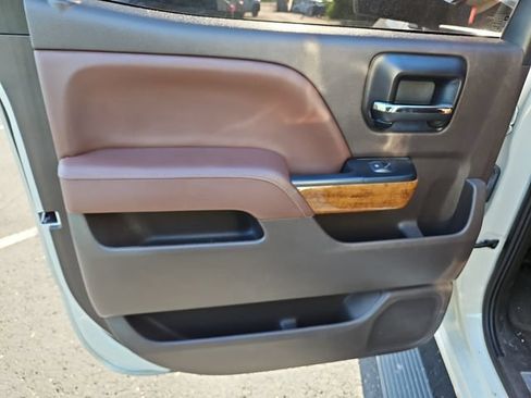 Used 2014 Chevrolet Silverado 1500 High Country AWD/4WD image 13