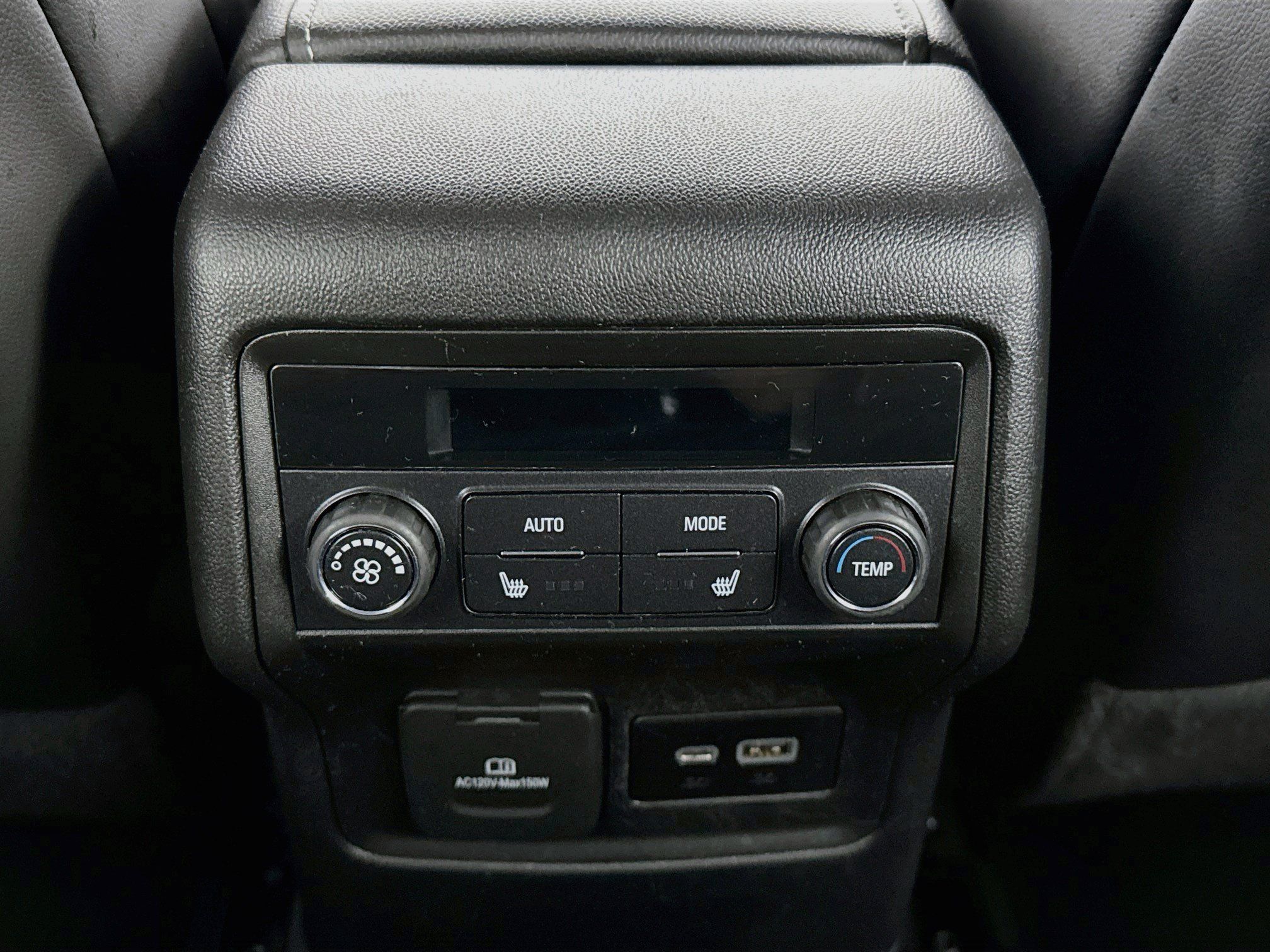 Used 2021 GMC Acadia SLT w/ Technology Package FWD image 25