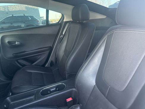 Used 2012 Chevrolet Volt Premium w/ Premium Trim Package image 11