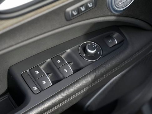 Used 2019 Alfa Romeo Stelvio Ti image 30