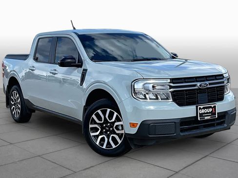 Used 2024 Ford Maverick Lariat FWD image 3