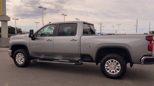 Used 2024 Chevrolet Silverado 2500 LT AWD/4WD image 7