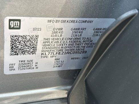 Certified 2024 Chevrolet Trax LS w/ LS Convenience Package FWD image 17