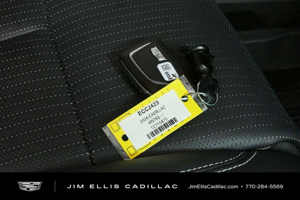 Certified 2026 Cadillac Vistiq Luxury w/ LPO, Floor Liner Package AWD/4WD image 39