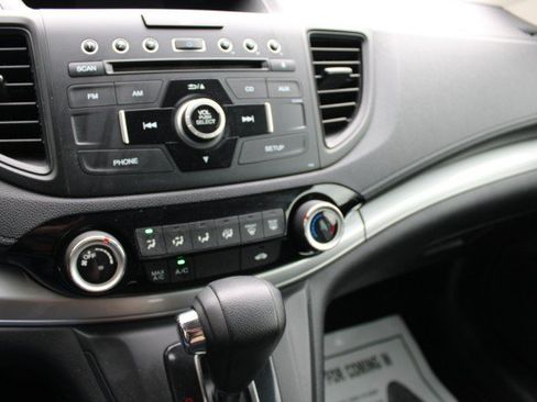 Used 2015 Honda CR-V LX image 12