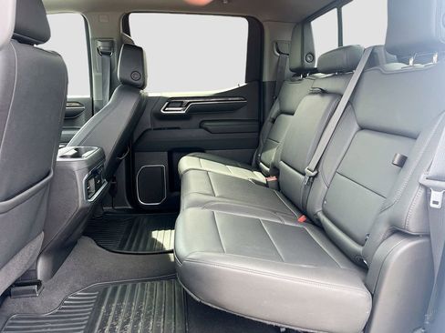 Used 2023 Chevrolet Silverado 1500 LTZ w/ Technology Package AWD/4WD image 25