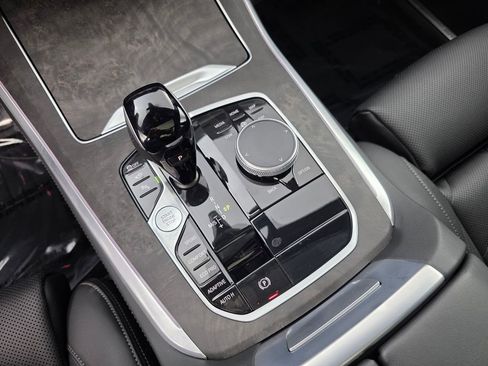 Used 2023 BMW X5 sDrive40i w/ Premium Package image 24