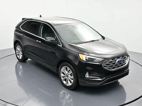 Used 2024 Ford Edge Titanium image 30