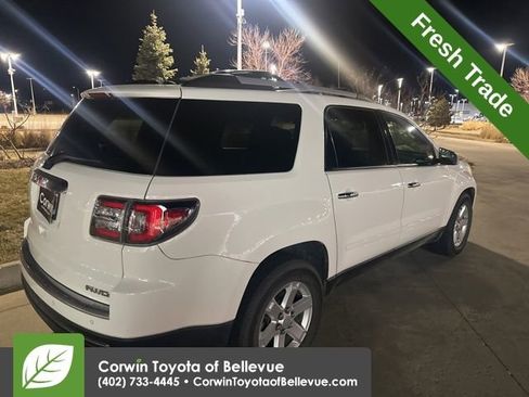 Used 2013 GMC Acadia SLE image 3