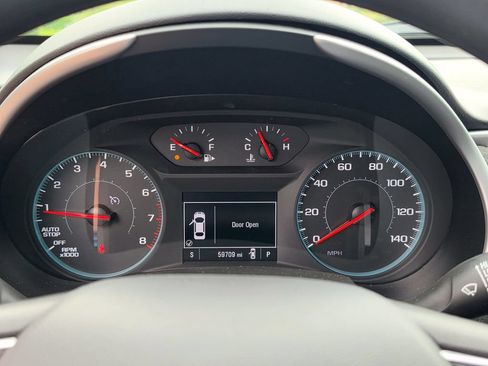 Used 2024 Chevrolet Malibu LT FWD image 11