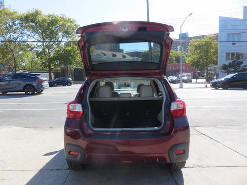 Used 2015 Subaru Crosstrek 2.0i Limited image 9