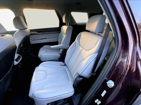Used 2025 Hyundai Palisade SEL image 16