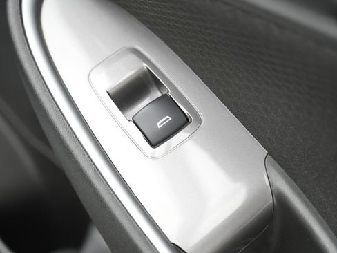 Used 2024 Chevrolet Malibu LT FWD image 34