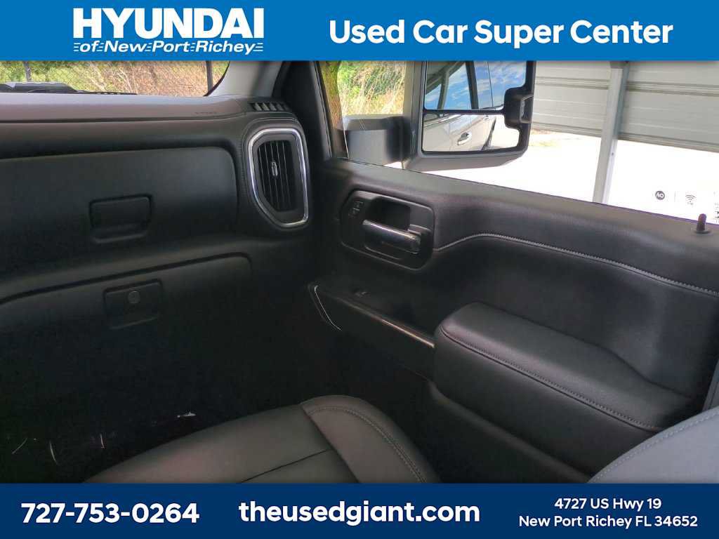Used 2021 Chevrolet Silverado 2500 LTZ w/ Z71 Off-Road Package AWD/4WD image 18