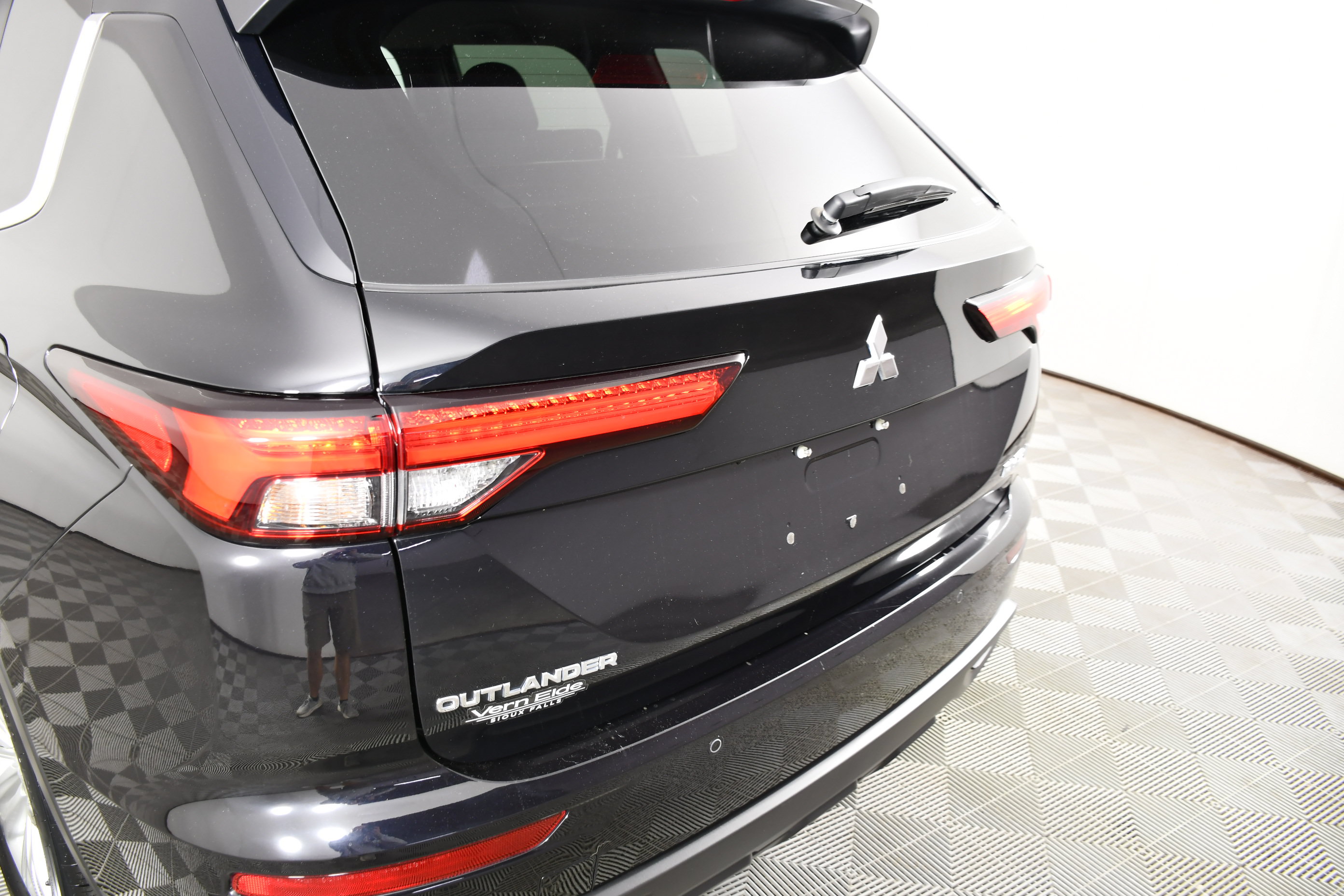 Used 2025 Mitsubishi Outlander ES AWD/4WD image 15