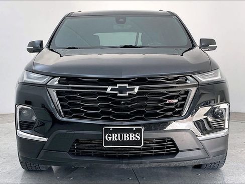 Used 2023 Chevrolet Traverse RS w/ LPO, Floor Liner Package image 5