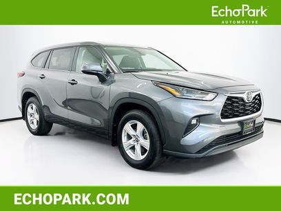 Used 2024 Toyota Highlander LE