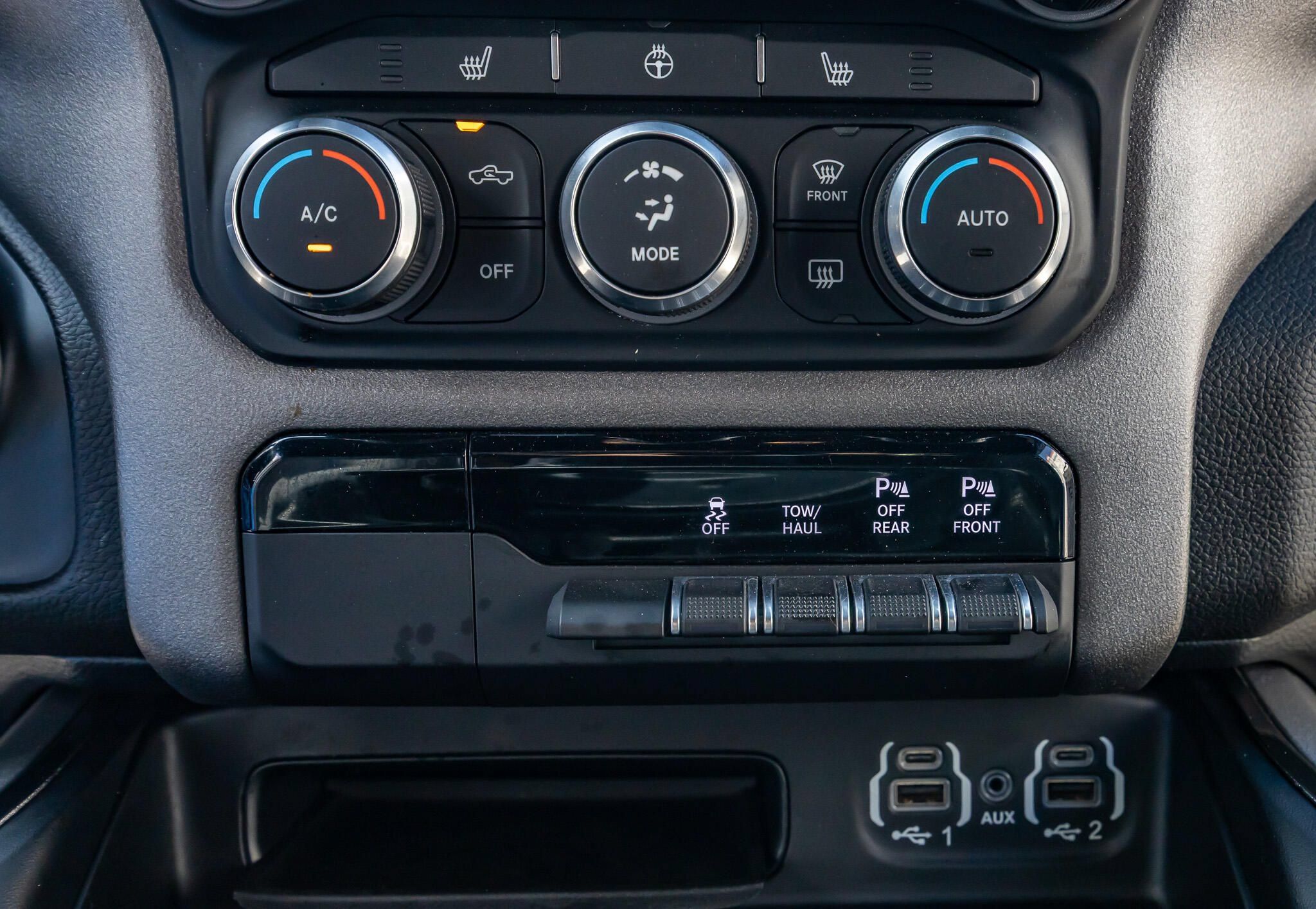 Used 2023 RAM 1500 Big Horn AWD/4WD image 29