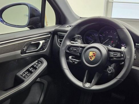 Certified 2026 Porsche Macan GTS AWD/4WD image 17