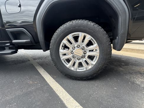 Used 2022 GMC Sierra 2500 Denali image 6