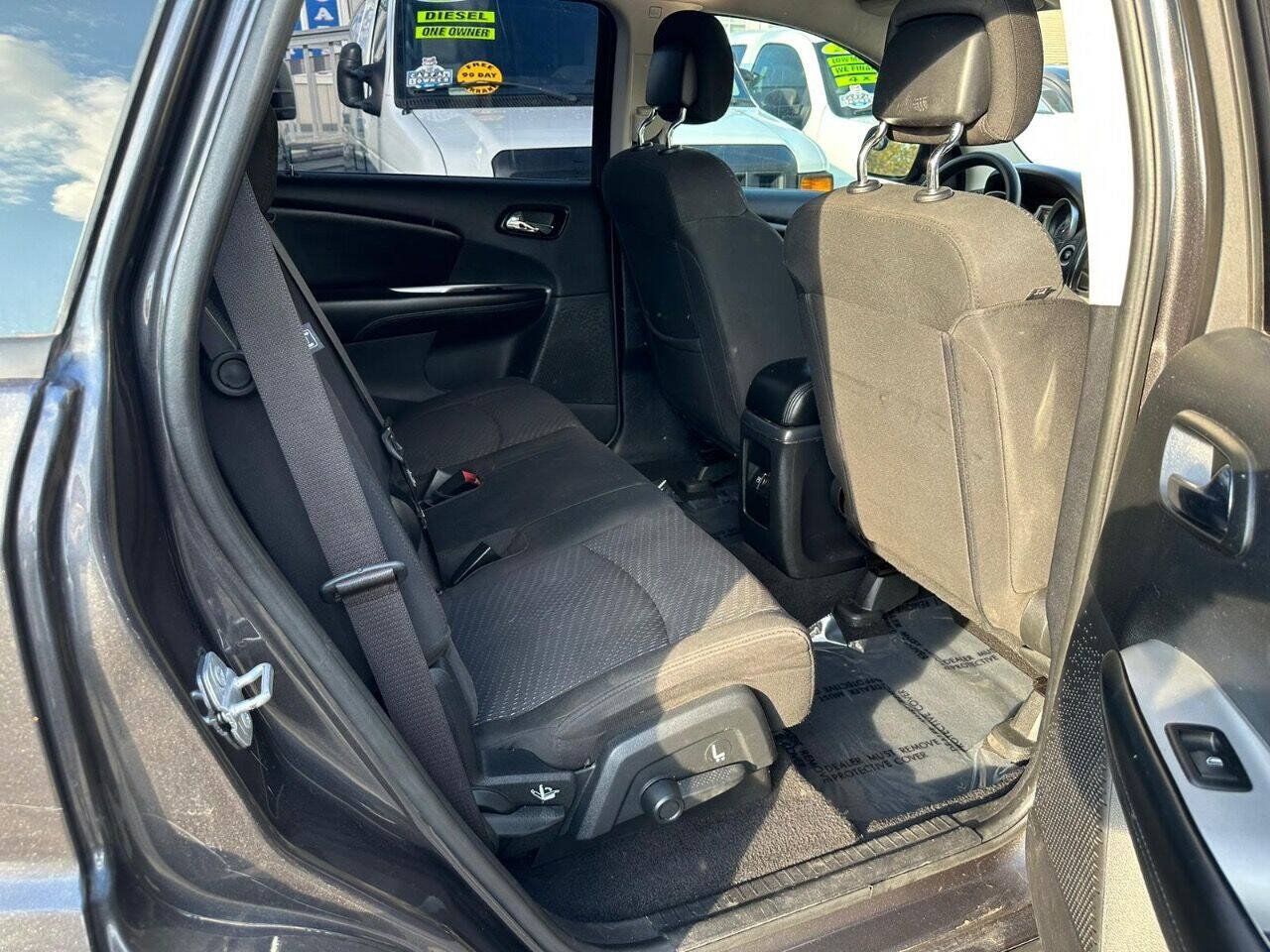 Used 2015 Dodge Journey American Value Package w/ Flexible Seating Group FWD image 16