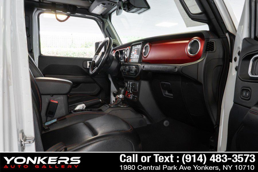 Used 2023 Jeep Wrangler Unlimited Rubicon w/ LED Lighting Group AWD/4WD image 37