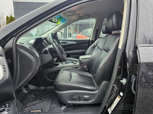 Used 2018 Nissan Pathfinder SL w/ Midnight Edition Package AWD/4WD image 17
