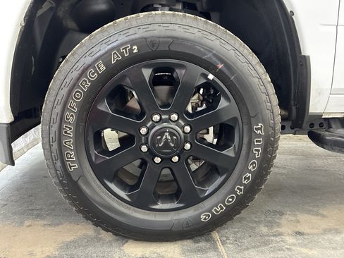 Certified 2025 RAM 2500 Big Horn AWD/4WD image 27