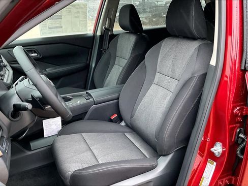 New 2026 Nissan Rogue SV image 9