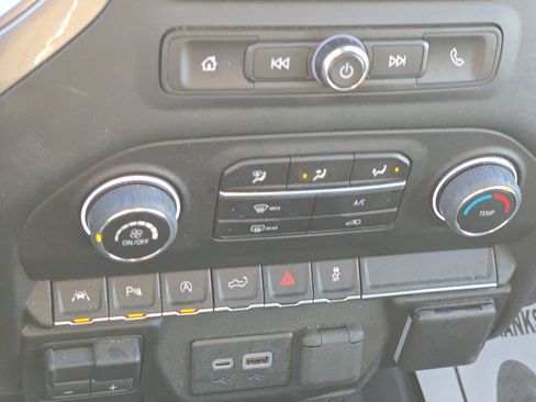 Used 2024 Chevrolet Silverado 1500 W/T w/ WT Value Package image 25