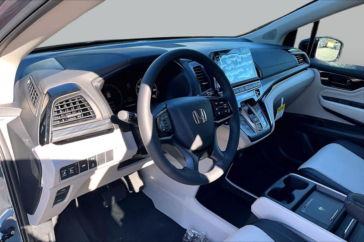 New 2027 Honda Odyssey Elite image 10