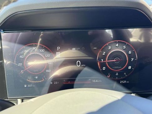 Certified 2025 Hyundai Elantra SEL image 26